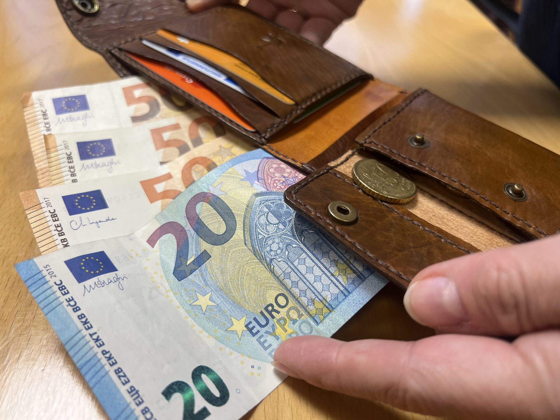 Läänlane kaotas kelmidele ligi 7000 eurot