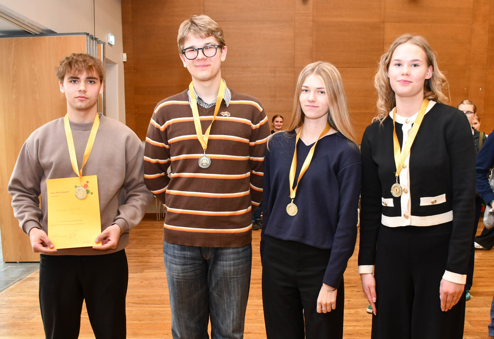 Haapsalu õpilased tulid Eesti mälumängumeistriks
